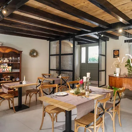 Della Croce Bed & Breakfast