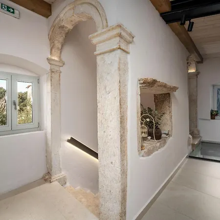 Della Croce 4* Svetvinčenat