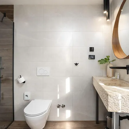 Della Croce Bed & Breakfast 4*