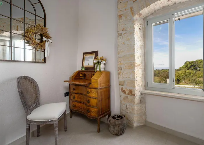 Della Croce Nocleg ze śniadaniem 4*