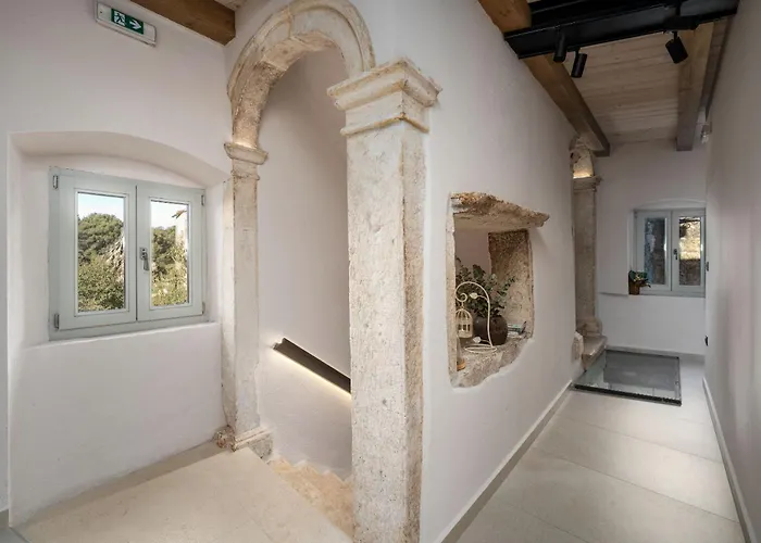 Della Croce 4* Svetvinčenat