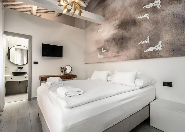 Della Croce Nocleg ze śniadaniem