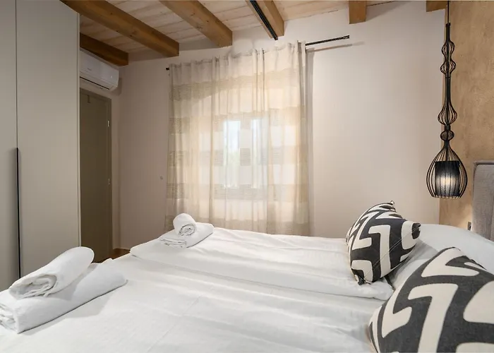 Nocleg ze śniadaniem Della Croce Svetvinčenat