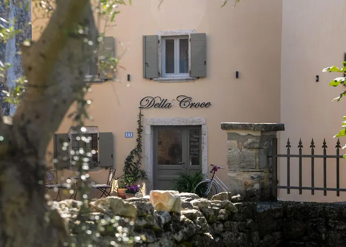 Della Croce 4*
