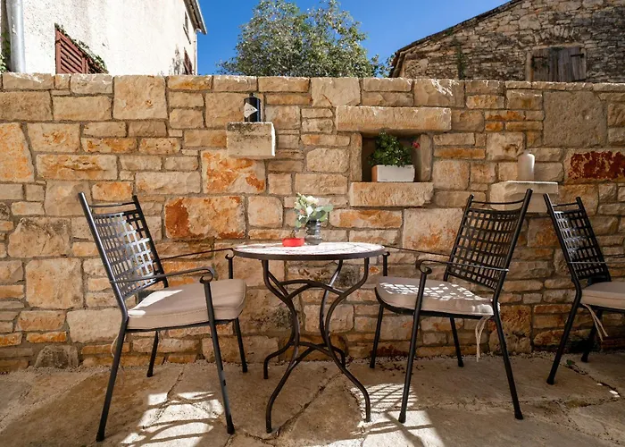 Della Croce Couette-café Svetvinčenat