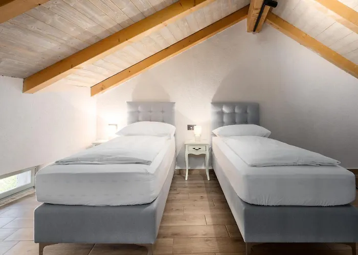 Couette-café Della Croce 4*