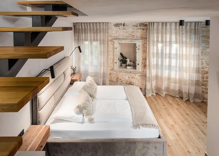 Della Croce Svetvinčenat