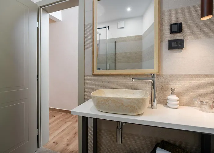 Della Croce Couette-café 4*