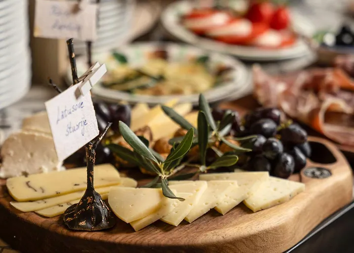 Della Croce Couette-café 4*