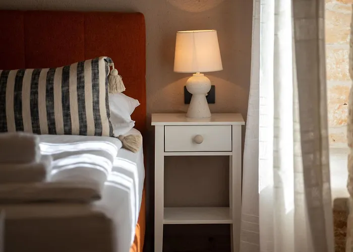 Della Croce ベッド・アンド・ブレックファスト 4*