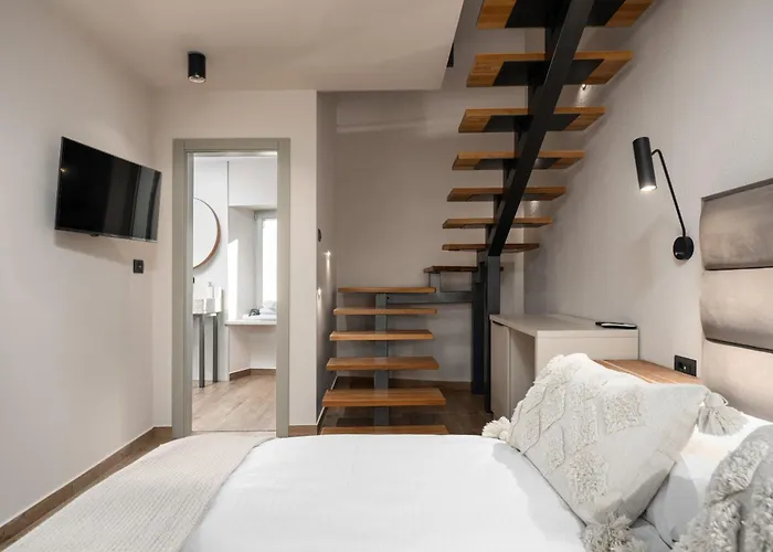 Della Croce Couette-café 4*